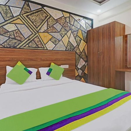 Itsy By Treebo - Royal Comfort Hotel บังกาลอร์ ภายนอก รูปภาพ
