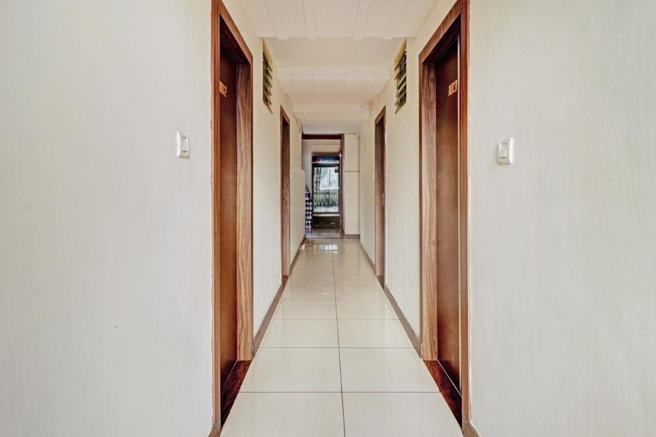 Itsy By Treebo - Royal Comfort Hotel บังกาลอร์ ภายนอก รูปภาพ